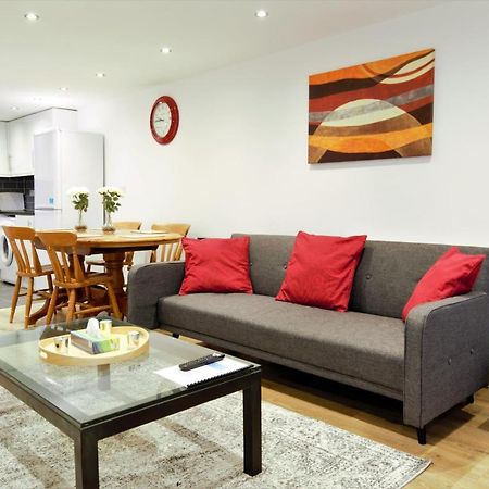 Stylish 2 Bedroom Apartment In The Heart Of Greenwich London Exterior foto