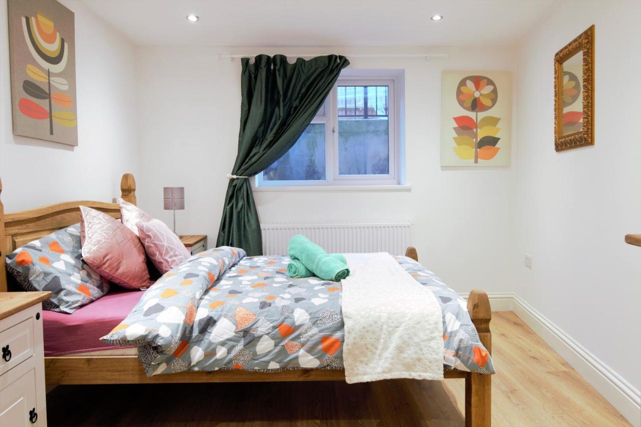 Stylish 2 Bedroom Apartment In The Heart Of Greenwich London Exterior foto