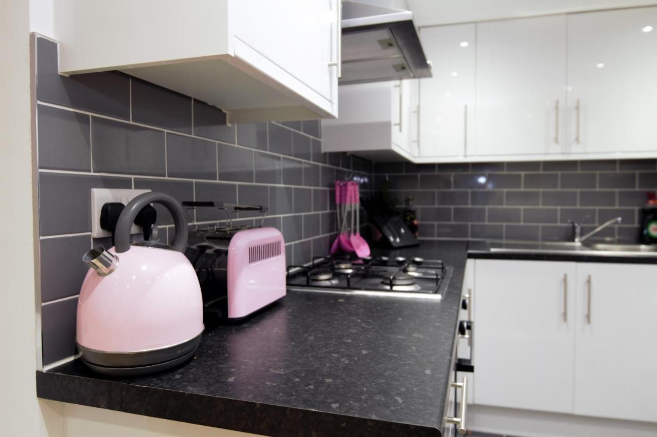 Stylish 2 Bedroom Apartment In The Heart Of Greenwich London Exterior foto