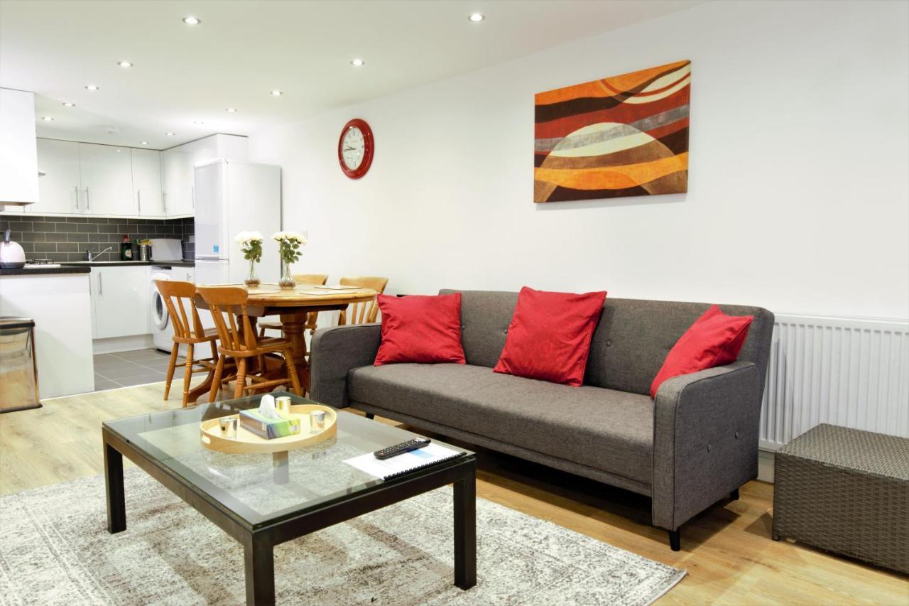 Stylish 2 Bedroom Apartment In The Heart Of Greenwich London Exterior foto